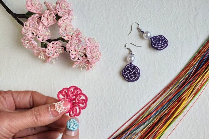 Let's make Japanese accessories with Mizuhiki - Key things that make this class worth your time