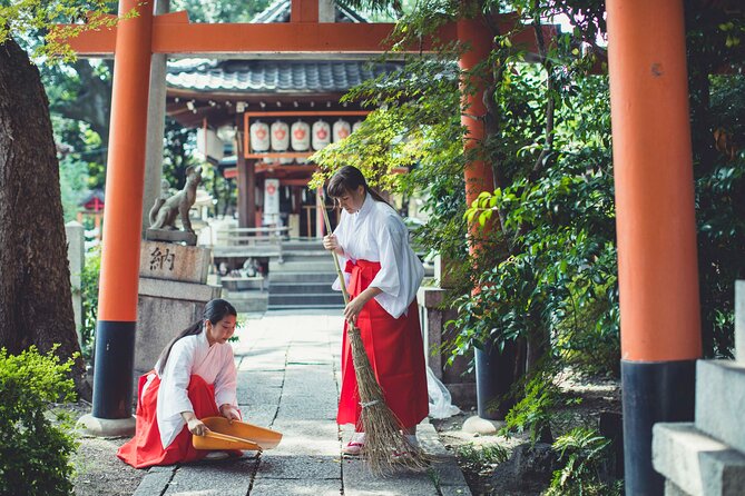 Miko Small Group Experience at Takenobu Inari Jinja Shrine - What to wear and bring so you do not stress in the moment