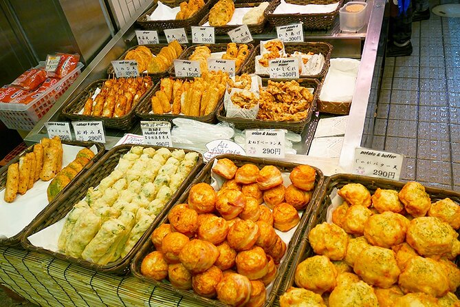 Nishiki Market Kyoto Foodie Tour with Expert Guide - Nishiki Tenmangu Shrine as a calm start to a food tour