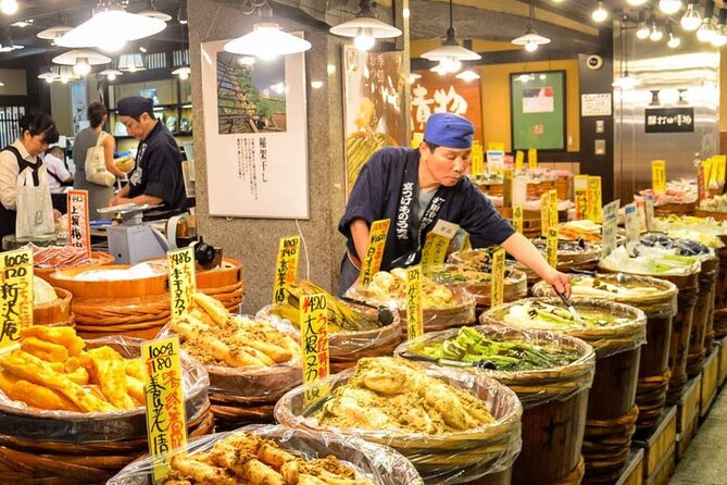 Nishiki Market Kyoto Foodie Tour with Expert Guide - The guide experience: what you gain beyond snacks