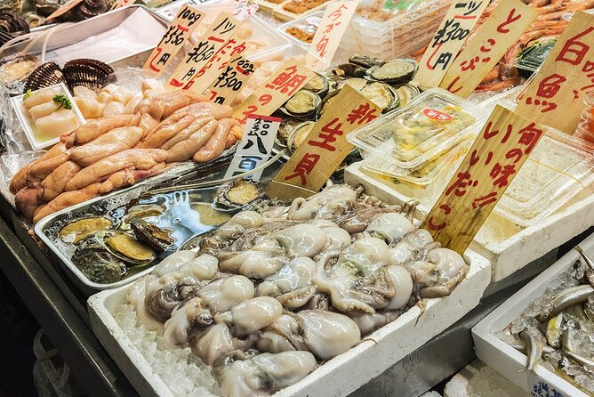 Nishiki Market Kyoto Foodie Tour with Expert Guide - Daimaru Depachika Food Hall, the best way to finish with choices