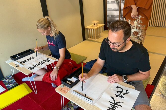 【OKADA】Kyoto Japanese calligraphy experience (shodo) - Making Your Original Piece on Shikishi