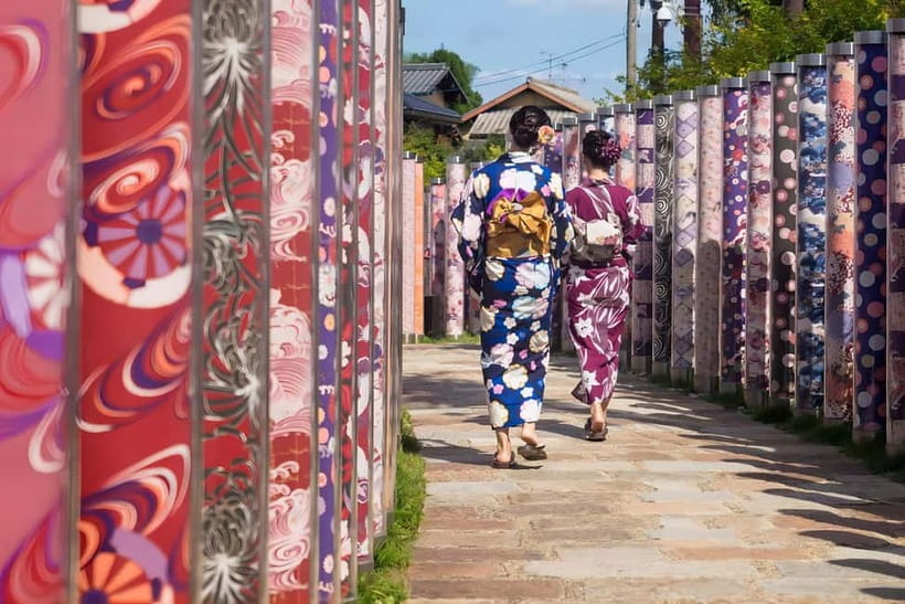 Osaka to Kyoto: Arashiyama Bamboo Grove Small Group Tour - Timing and Transit: How You Fit Kyoto Without Feeling Like You Got Hijacked by the Bus