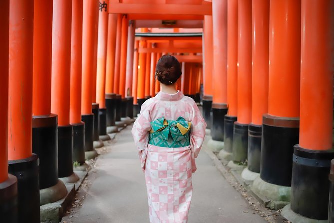 Photo Shoot with a Private Vacation Photographer in KYOTO, JAPAN - Online Gallery, Editing, and Free Digital Downloads