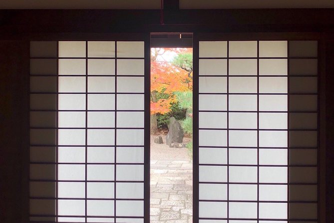 Private car tour in Kyoto (up to 9) - Sanjusangendo Temple: 1000 golden statues in the long wooden hall
