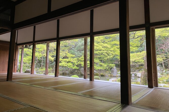 Private car tour Let's uncover secrets of majestic Kyoto history - Kennin-ji: moss garden serenity and the fun of a secret stop