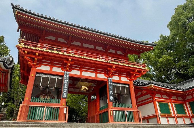 Private Custom Tour of Kiyomizu & Yasaka—by Young Local Guides - Price and time value: what $19.51 gets you in Kyoto