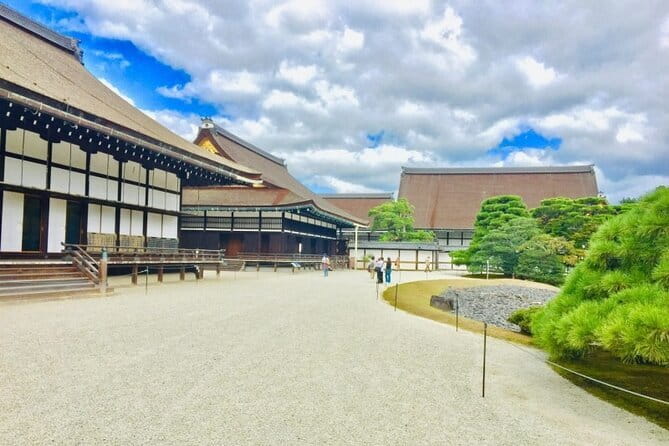 Private Full-Day City Tour of Kyoto - Nishiki Market: your food stop with real Kyoto shopping energy