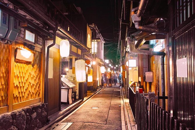 Private Guided Local Bar Crawl Experience in Kyoto - Should you book Kyoto Night Owls?