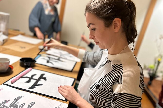 Private Japanese Calligraphy in Kyoto – Learn Shodō with a Master - Logistics That Matter: Socks, Timing, and Age Limits