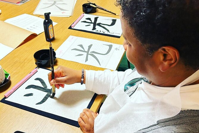 Private Japanese Calligraphy in Kyoto – Learn Shodō with a Master - A One-Hour Lesson That Feels Focused, Not Rushed