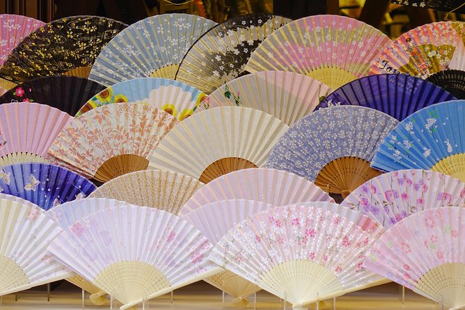 Private Kyoto Family Tour with a Local – 100% Personalized - Your host and personalization: how it stays kid-friendly