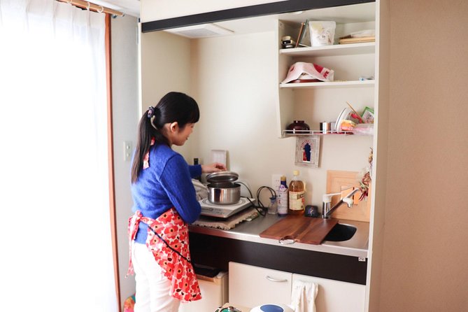 Private Kyoto Sushi Cooking Class & Tea Ceremony with Emika - Where You Meet Emika and What to Expect on Arrival