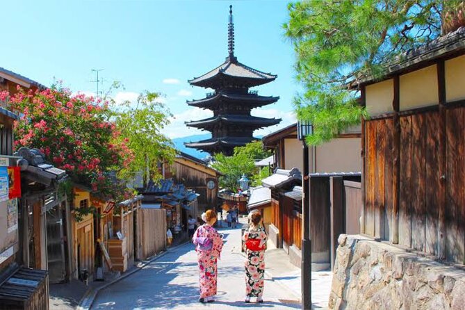 Private Kyoto Tour with Hotel pick up and Drop off - Stop 1: Kiyomizu-dera Temple and the UNESCO Area Mood