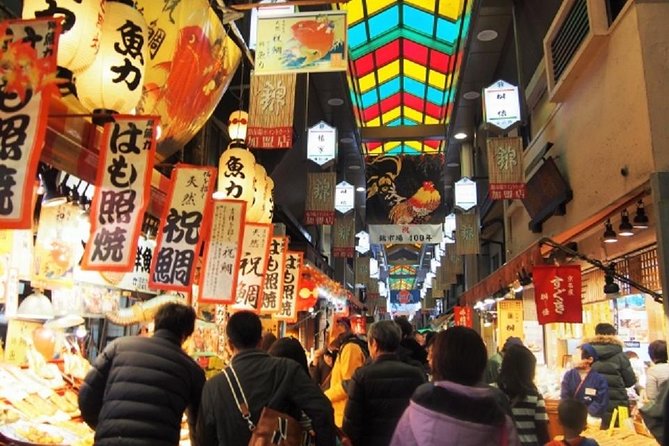 Private Nijo Castle Sightseeing and Nishiki Food Tour - Getting Around During a 6-Hour Kyoto Loop (Without Losing Your Day)