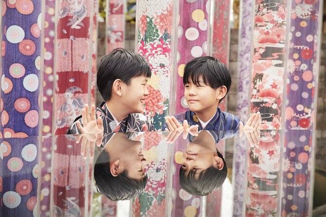 Private photo shoot & walk in Kyoto - Professional photo shoot - Picking your neighborhood: where you’ll feel the most like yourself