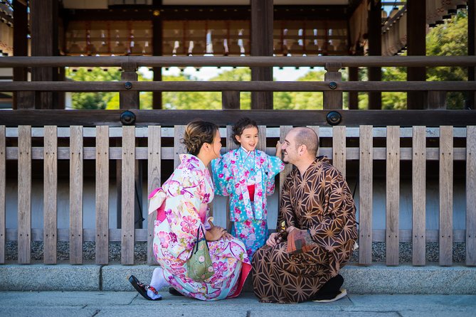 Private Vacation Photography Session with Local Photographer in Kyoto - A couple practical tips to get better photos in your hour