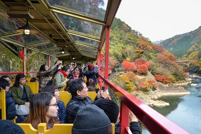 Sagano Romantic Train Ticket - Boarding strategy: redemption stations and getting on with your e-ticket