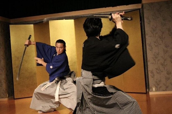 Samurai Experience and Kenbu Show in Kyoto - Kenbu Showtime: Full 40 Minutes or Mini 10 Minutes