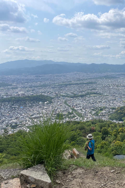 Scenic Kyoto Hike: Explore Mt. Daimonji’s Best Views! - Why the guided breaks matter more than you think
