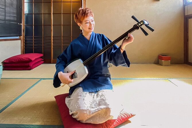 Shamisen Experience in Kyoto 【Private】 - Entering The Dojo: What a “Private” Lesson Changes