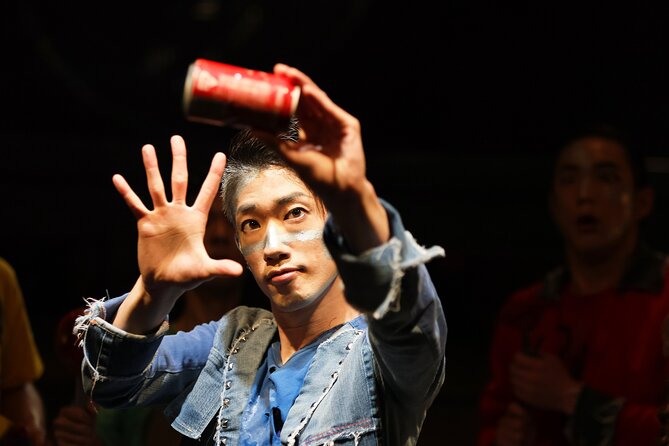 Show Tickets at Non-Verbal Theatre GEAR - What happens during the 90-minute show, moment by moment