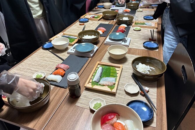 Sushi Making Experience in Kyoto - Group size, pace, and who this one-hour class fits best
