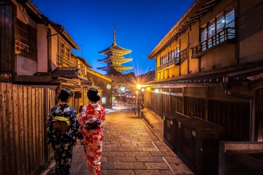 Taste Local Eats In Gion Friendly Food Tour (Limited Price) - Hanamikoji-dori and street time: balancing structure with freedom