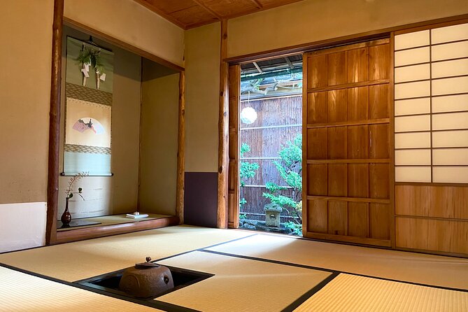 Tea ceremony and kimono experience at Kyoto, Tondaya - Getting there and finding the place: small effort, big payoff