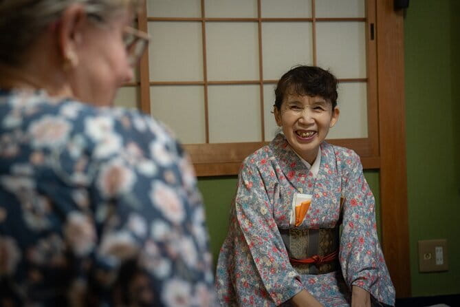 Tea Ceremony Experience in Kyoto - Finding the Right Spot in Kyoto (Kamogawa to Demachiyanagi)