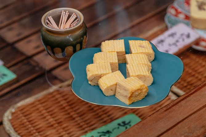 The Award-Winning PRIVATE Food Tour of Kyoto: The 10 Tastings - Kennin-ji Temple Garden: pepper ice cream and gyoza vibes