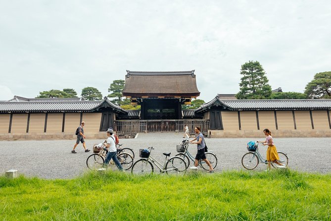 The Beauty of Kyoto by Bike: Private Tour - Kyoto Imperial Palace area, Pontocho, and Heian Shrine, how a bike route makes them easier