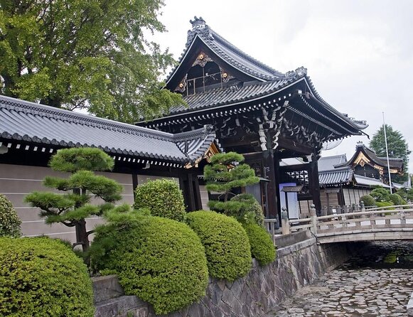 Zen Meditation for Life in Kyoto - The 90 minute Zen meditation intro: posture, breath, and mind control